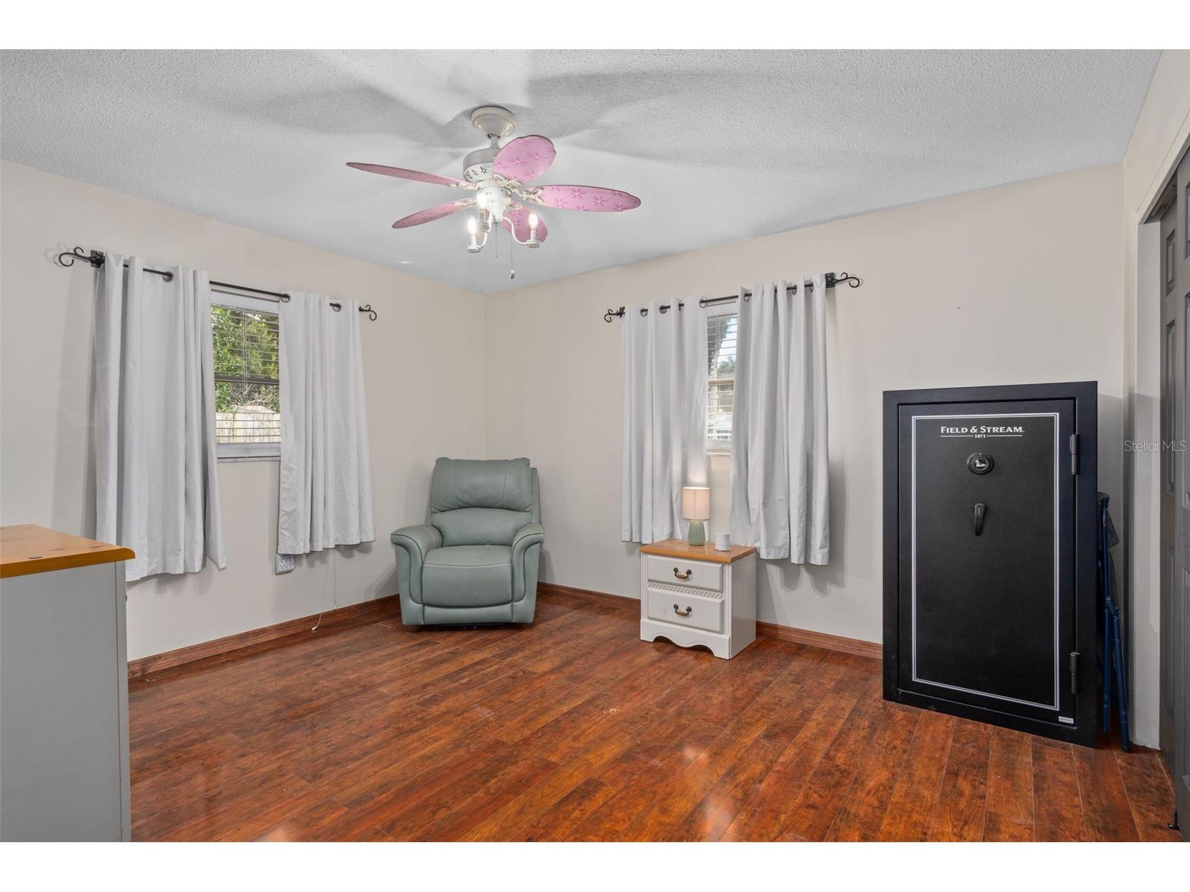 1407 Garden Avenue Tarpon Springs FL 34689 W7880144 image31