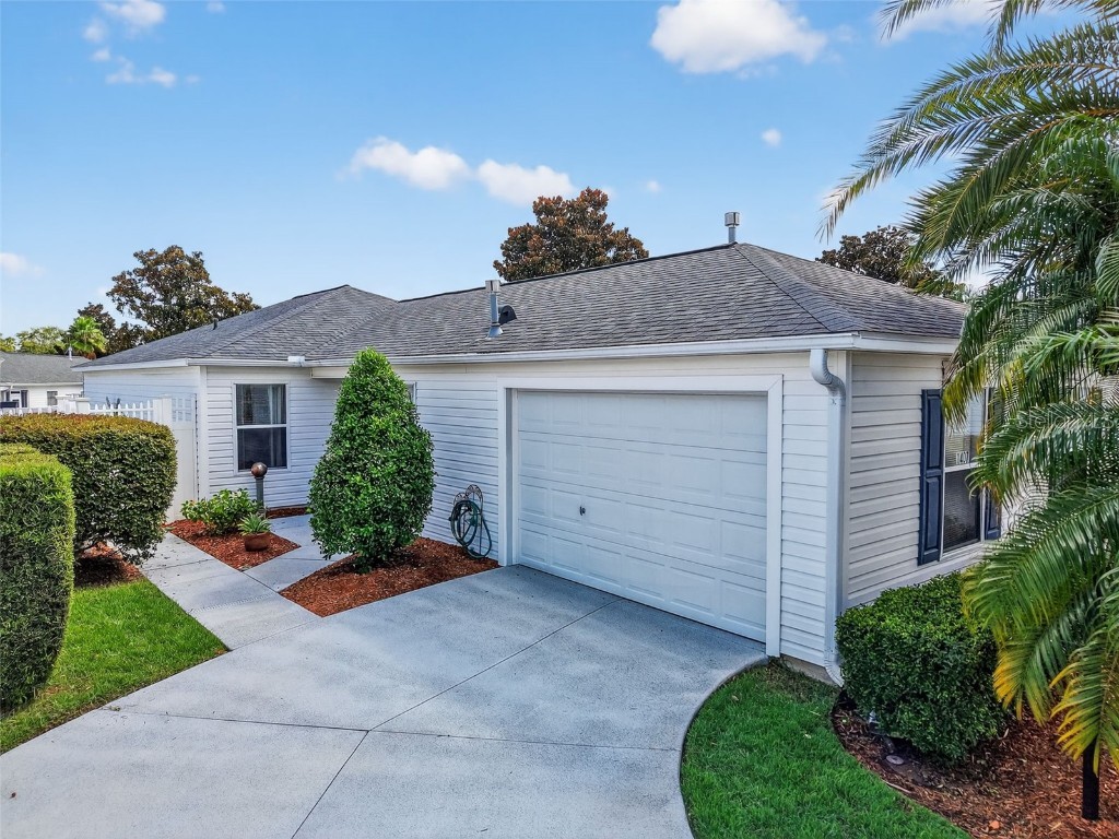 1407 Georgiana Terrace The Villages FL 32162 G5100793 image1