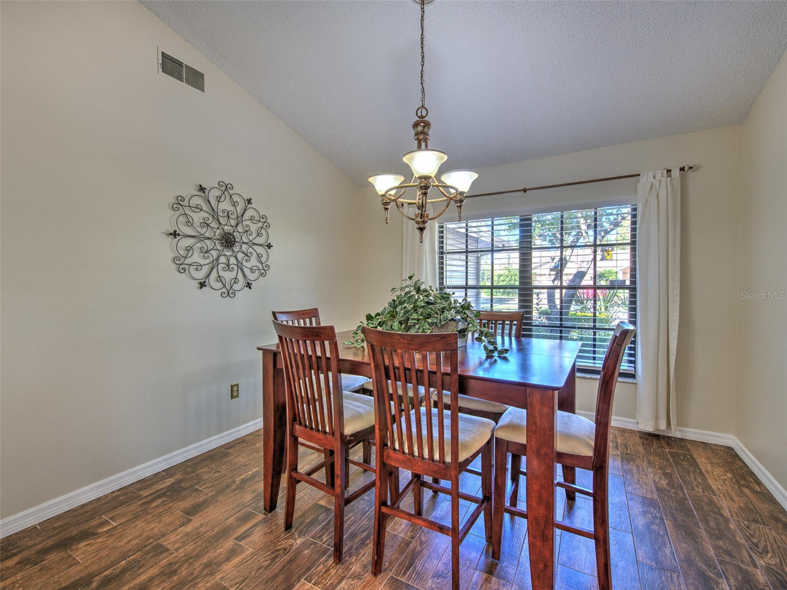 1407 Holleman Drive Valrico FL 33596 TB8456668 image4