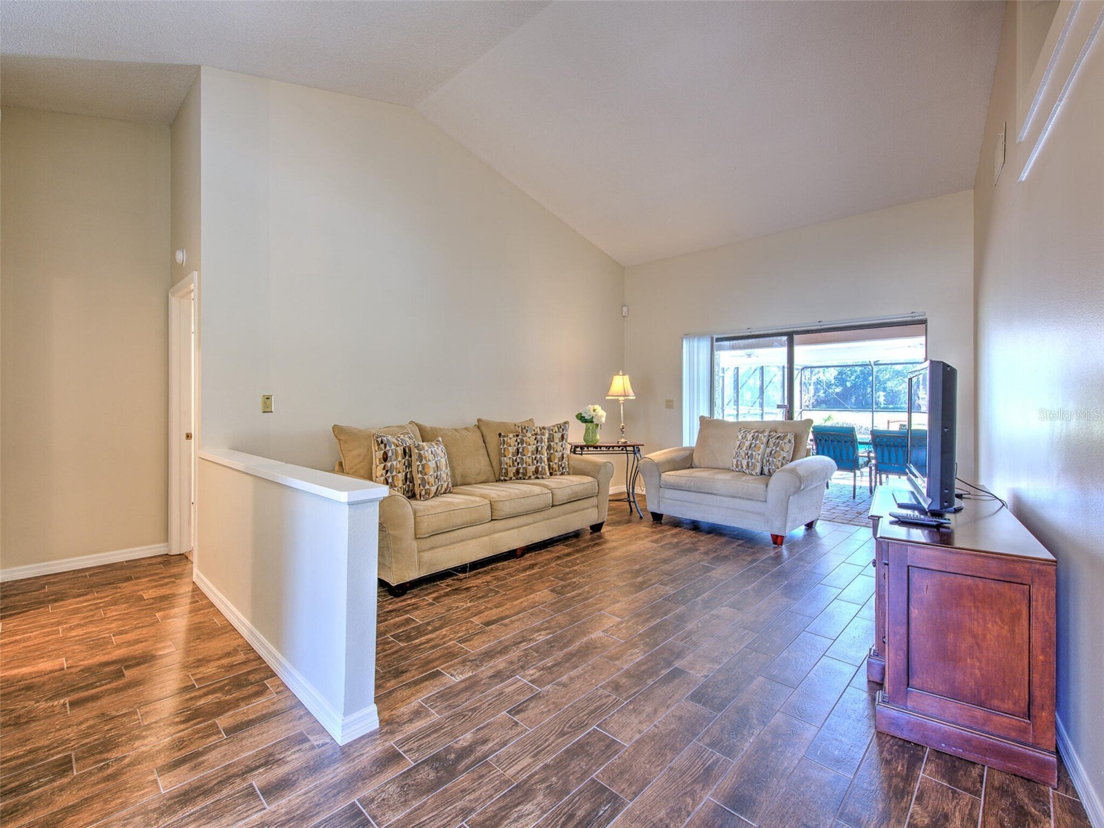 1407 Holleman Drive Valrico FL 33596 TB8456668 image7