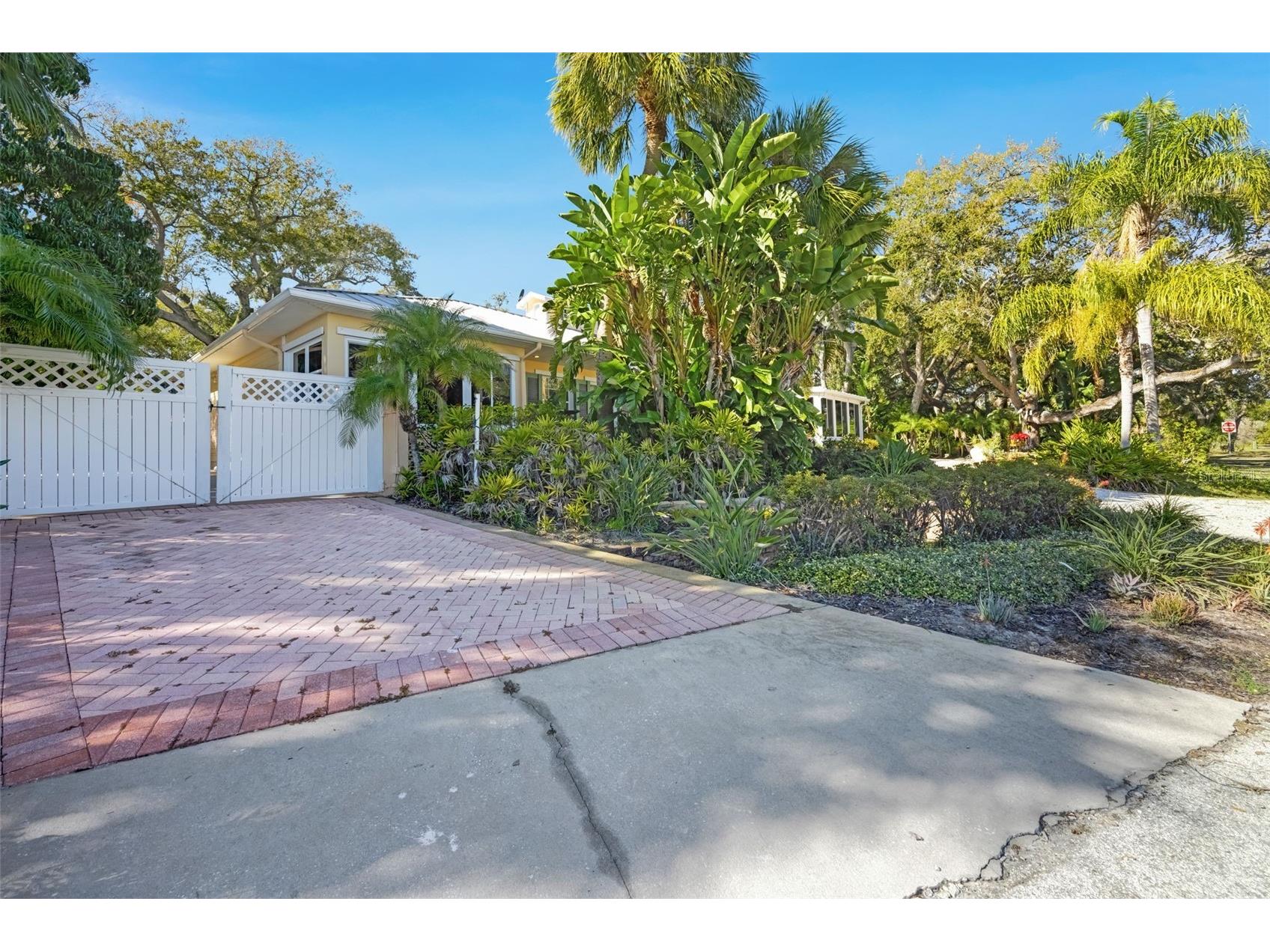 1407 N Bayshore Drive Safety Harbor FL 34695 - OLD TAMPA BAY TB8465072 image69