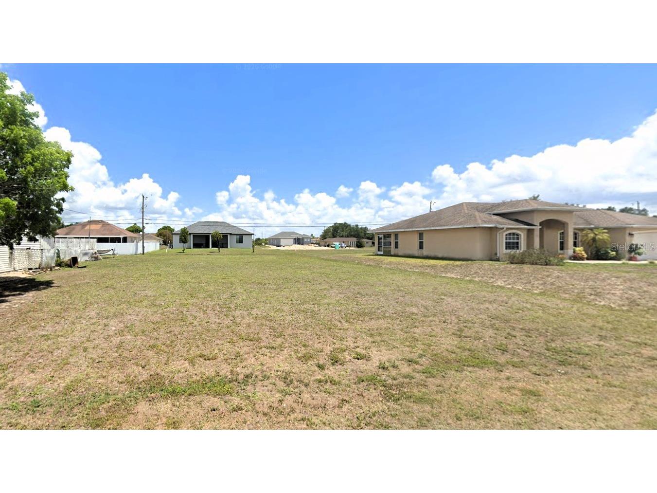 1407 NE 12th Place Cape Coral FL 33909 O6394618 image1