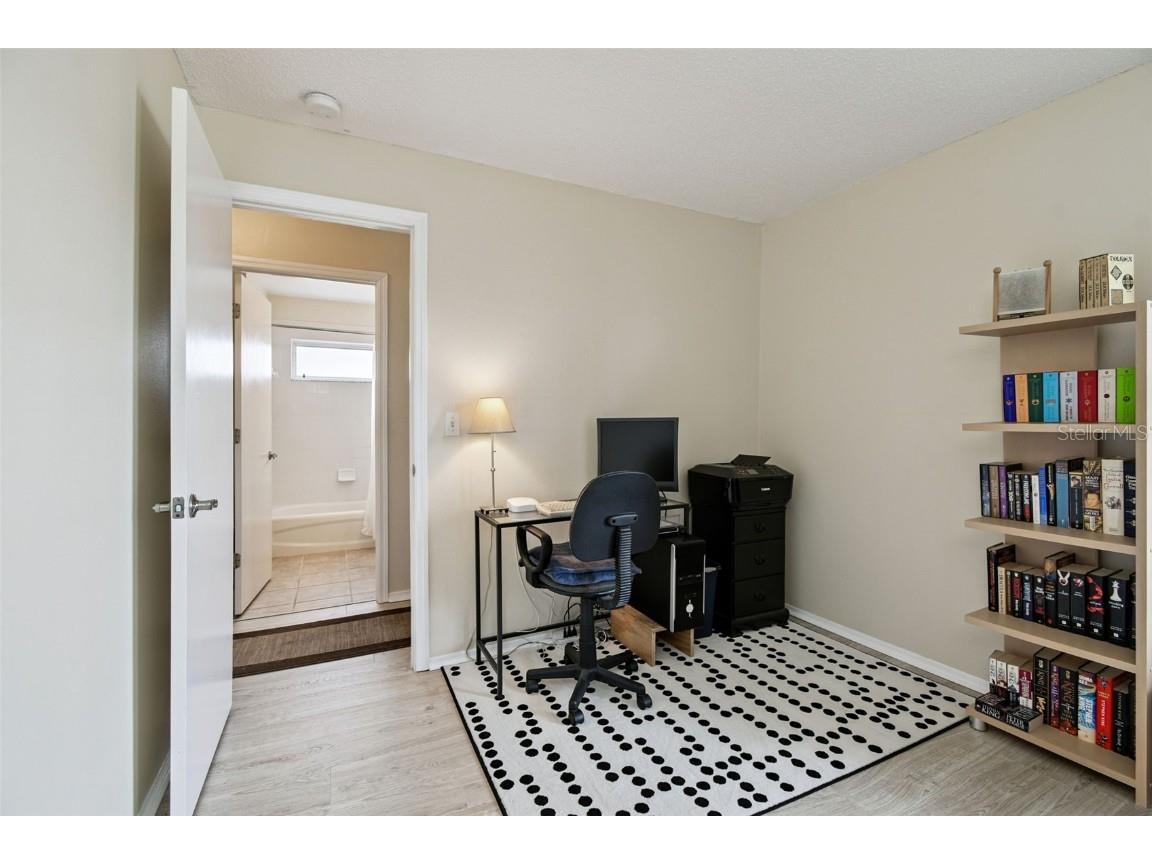 1407 Oakford Court Brandon FL 33511 A4671070 image30