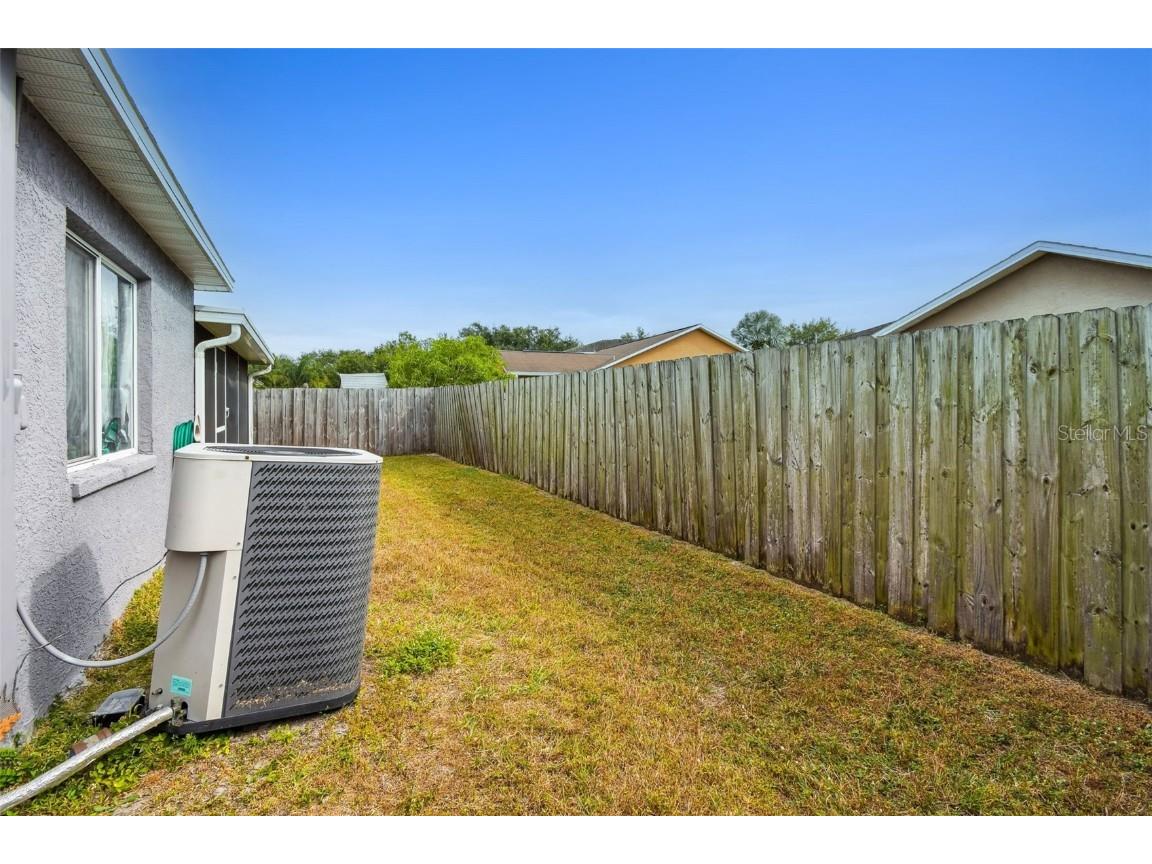 1407 Oakford Court Brandon FL 33511 A4671070 image37