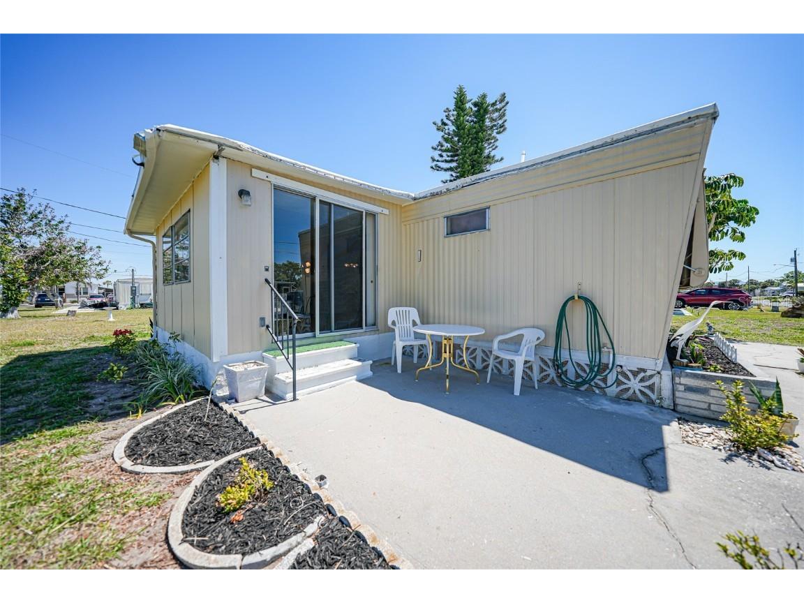 1407 Seagull Drive Englewood FL 34224 D6141326 image2