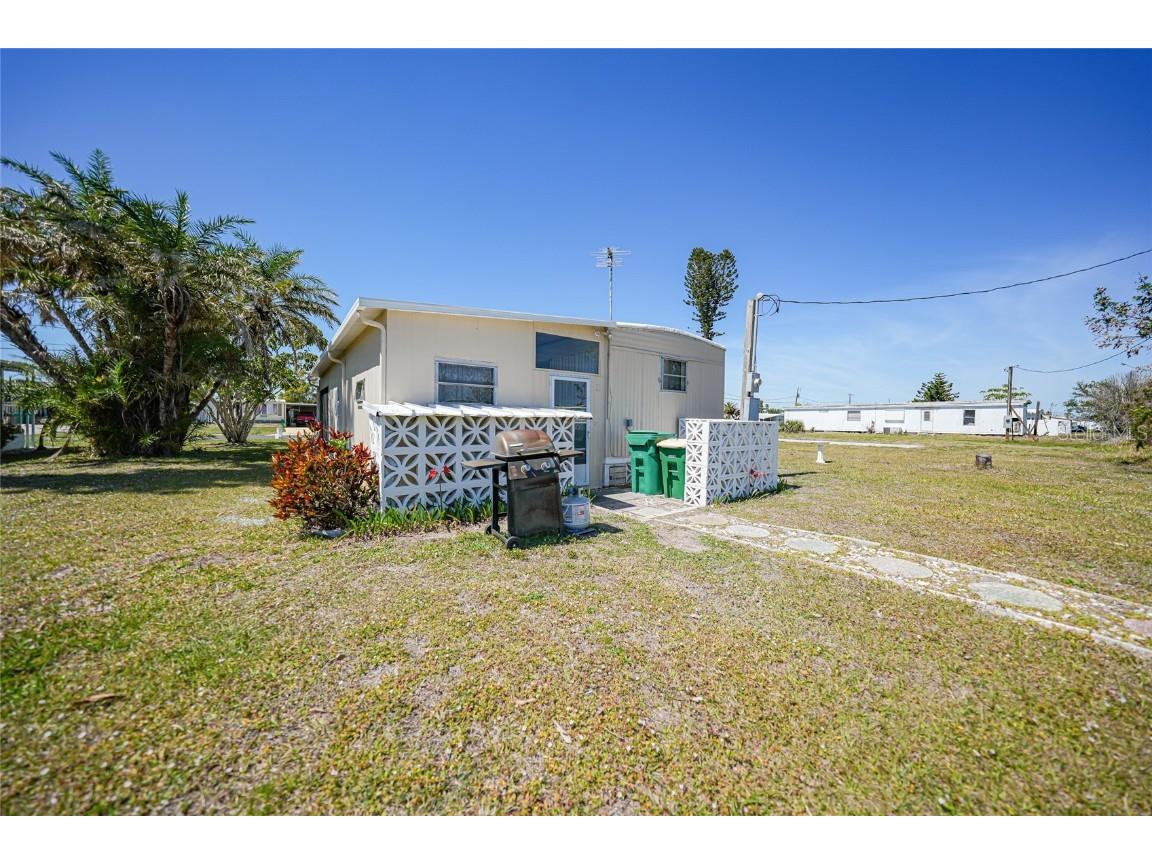 1407 Seagull Drive Englewood FL 34224 D6141326 image24