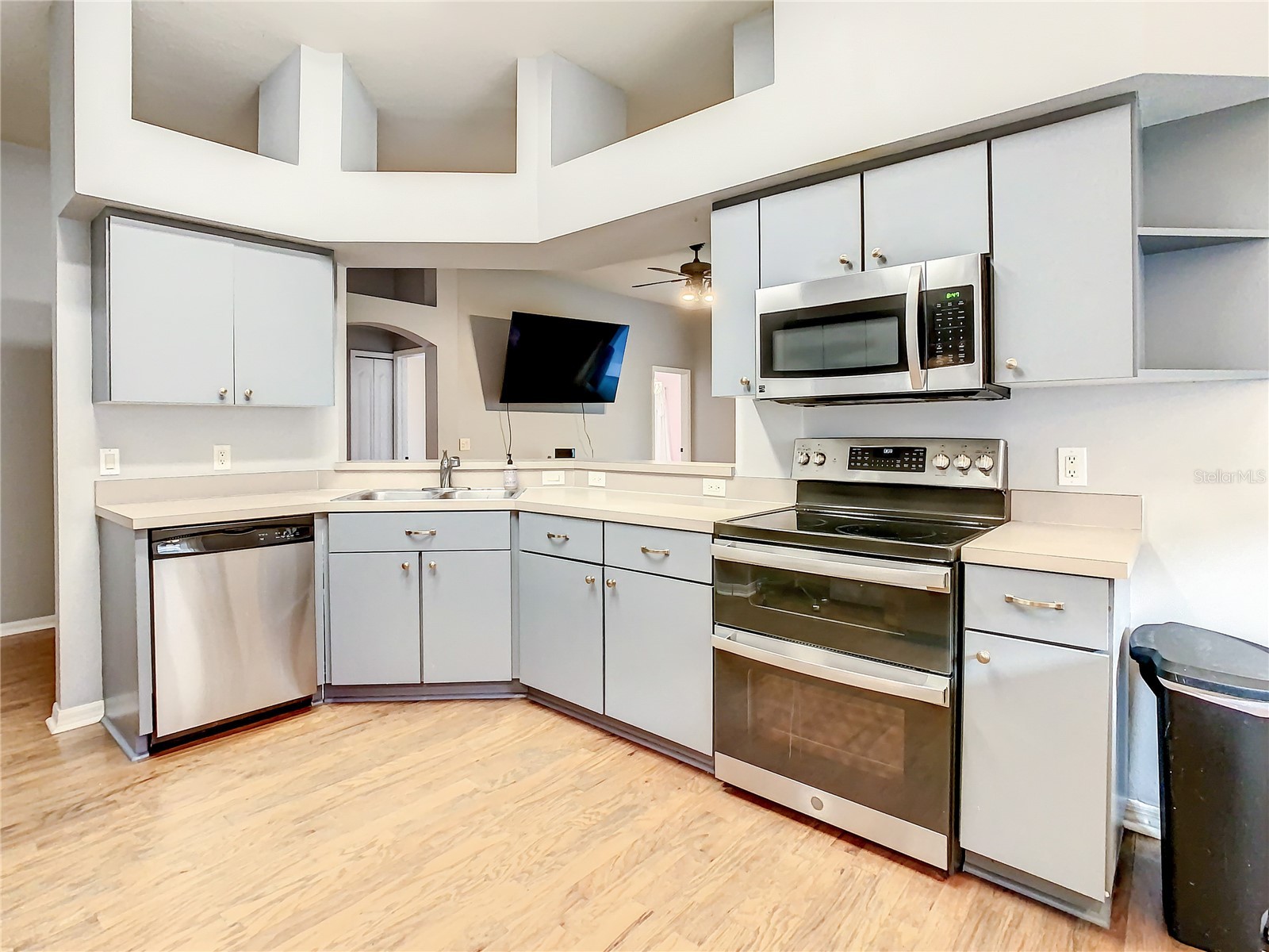1407 Trail Boss Lane Brandon FL 33511 TB8512520 image13