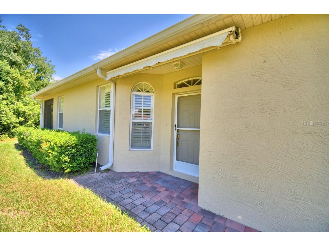 1407 Vienna Square Dr Winter Haven FL 33884 P4931413 image1