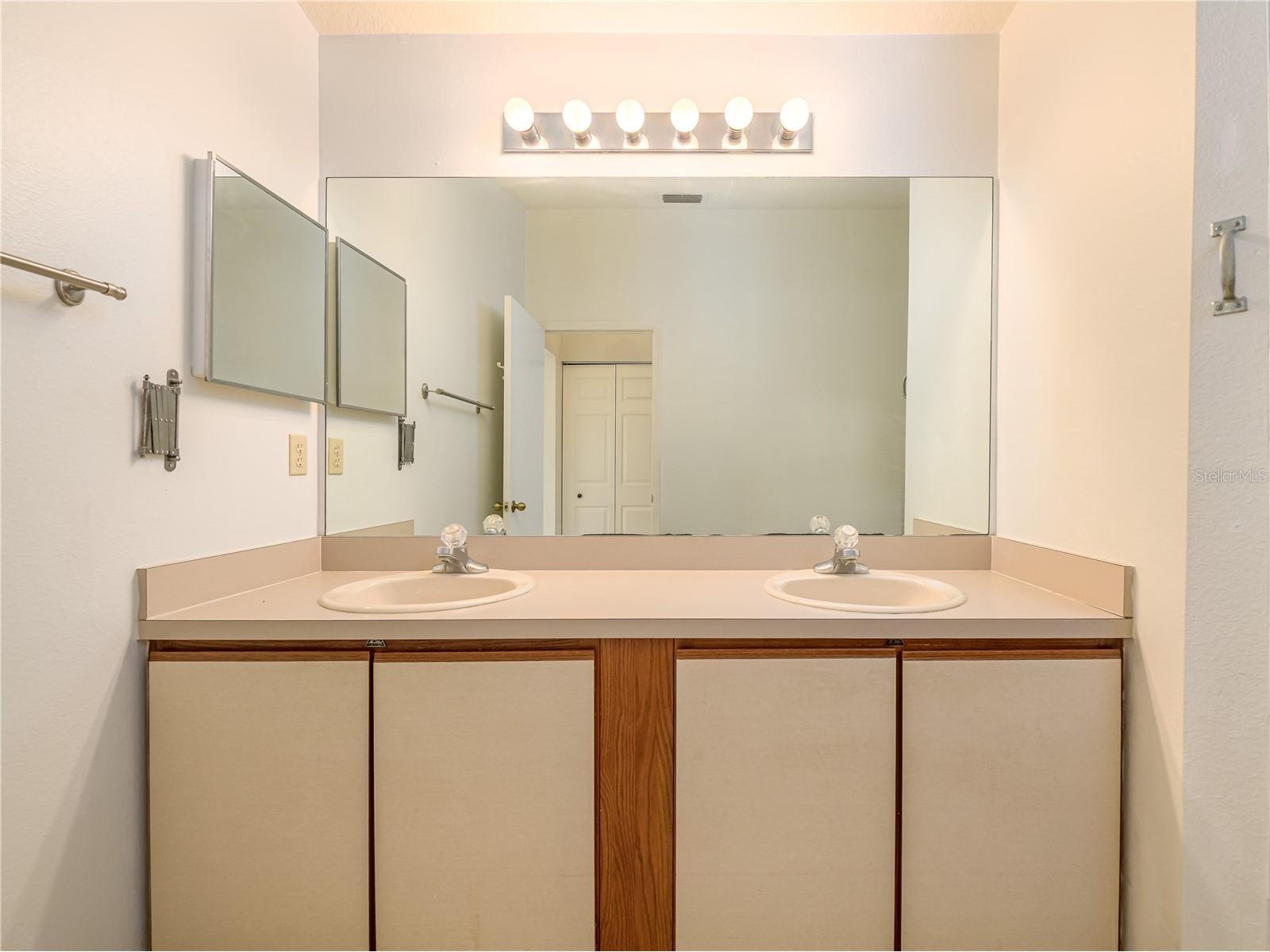1407 Wakefield Drive Brandon FL 33511 TB8512747 image23