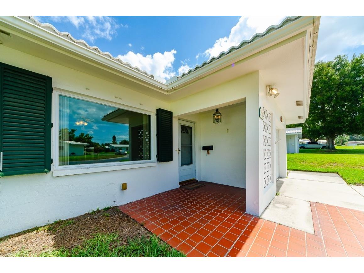 14075 94th Place Seminole FL 33776 U8208481 image1