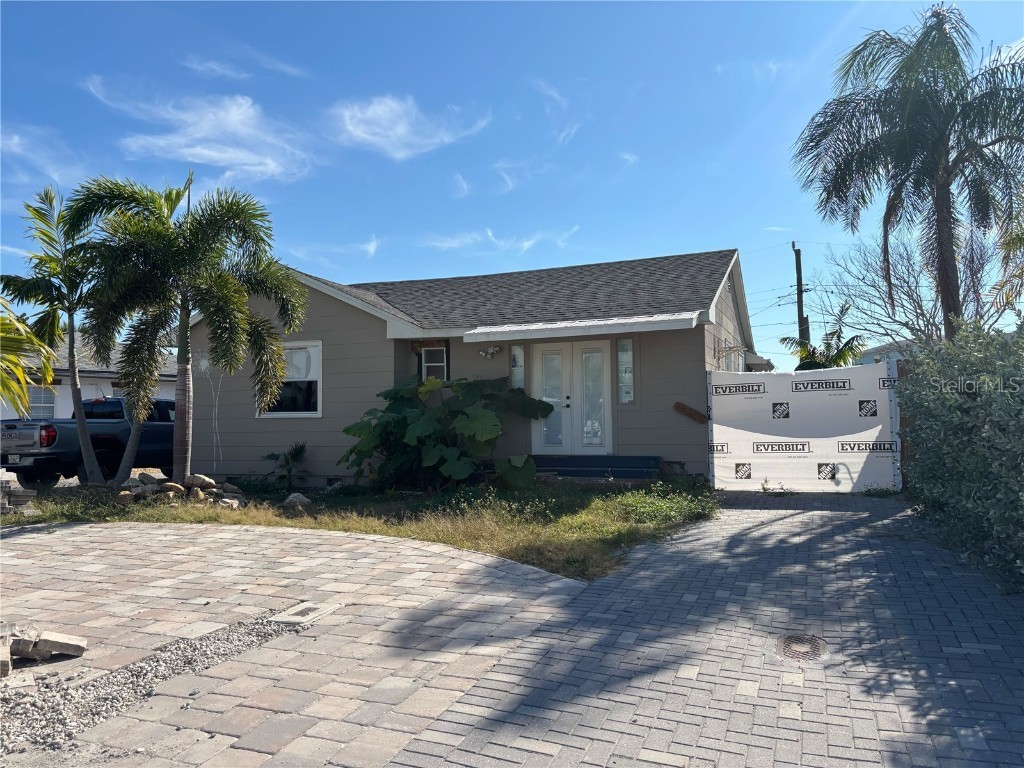 14076 Marguerite Drive Madeira Beach FL 33708 TB8448265 image1