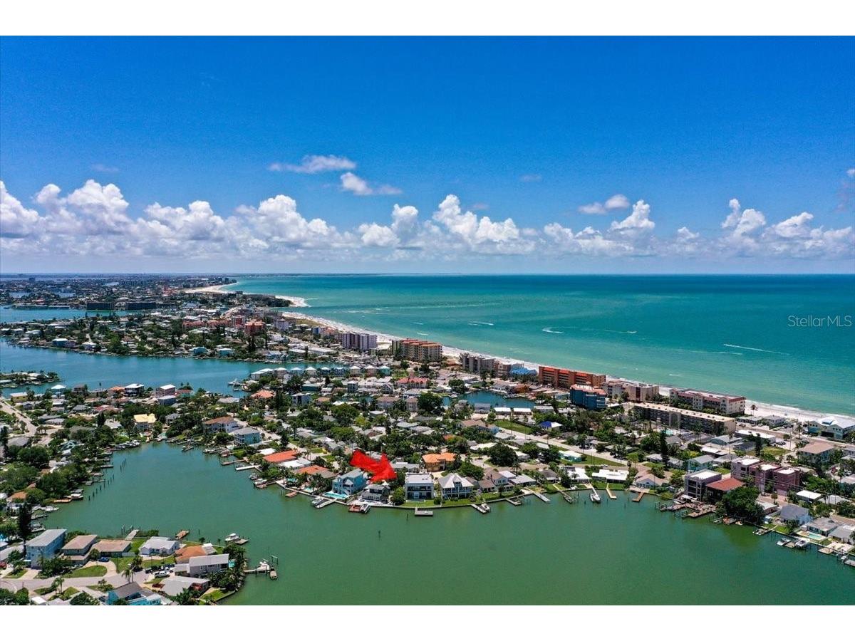 14077 N Bayshore Drive Madeira Beach FL 33708 - BOCA CIEGA BAY TB8493309 image2