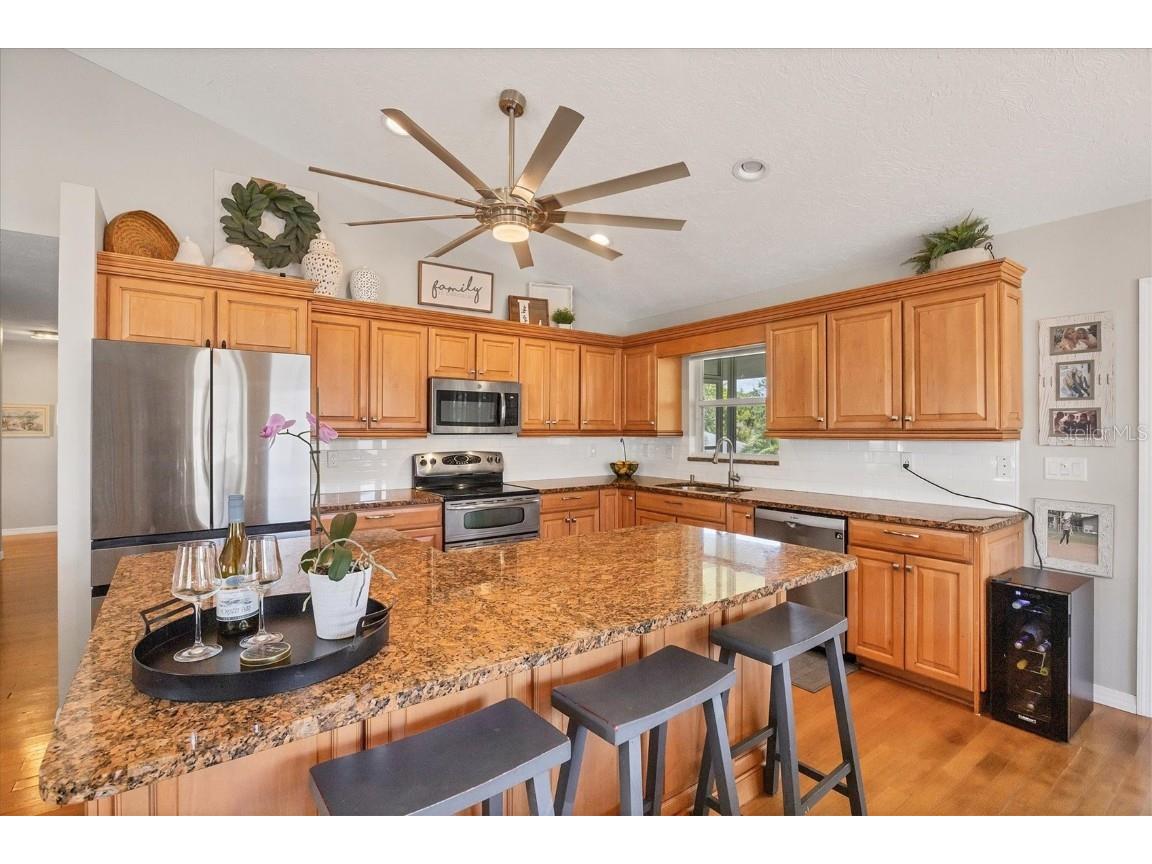 1408 43rd Avenue Drive W Palmetto FL 34221 A4662268 image18