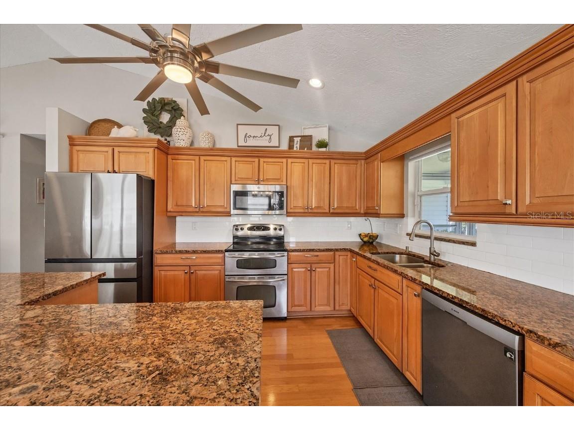 1408 43rd Avenue Drive W Palmetto FL 34221 A4662268 image20