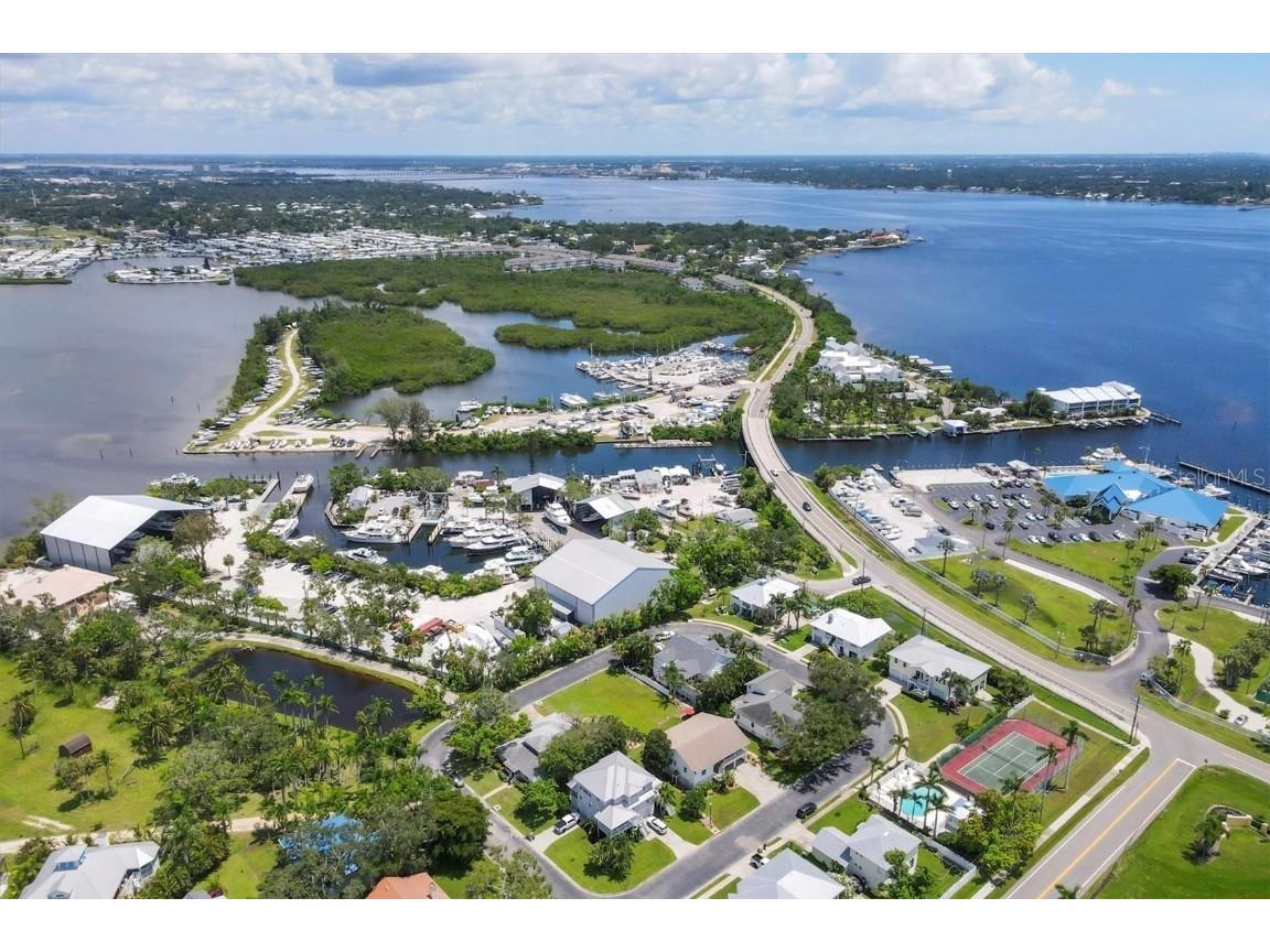 1408 43rd Avenue Drive W Palmetto FL 34221 A4662268 image4