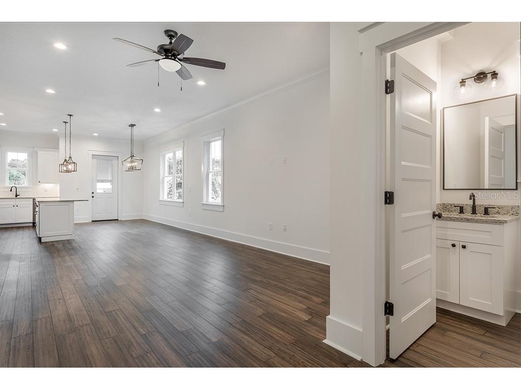 1408 E Curtis Street #B Tampa FL 33603 TB8473020 image11