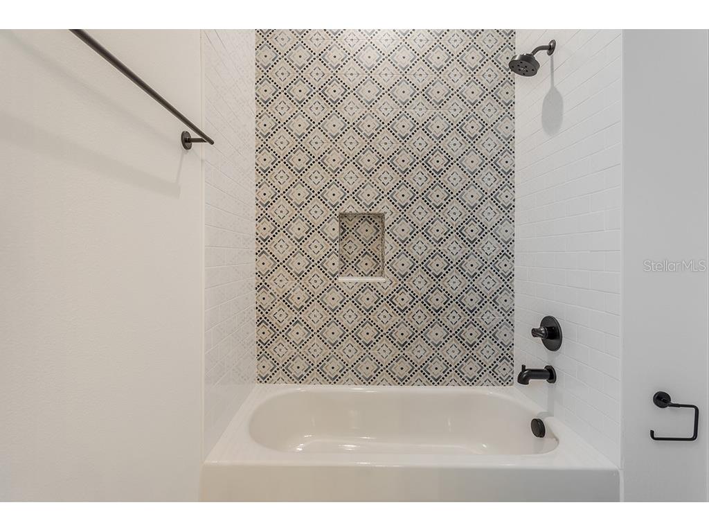 1408 E Curtis Street #B Tampa FL 33603 TB8473020 image32