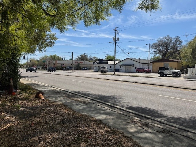 1408 E Dr Martin Luther King Jr Boulevard Tampa FL 33603 TB8417568 image5