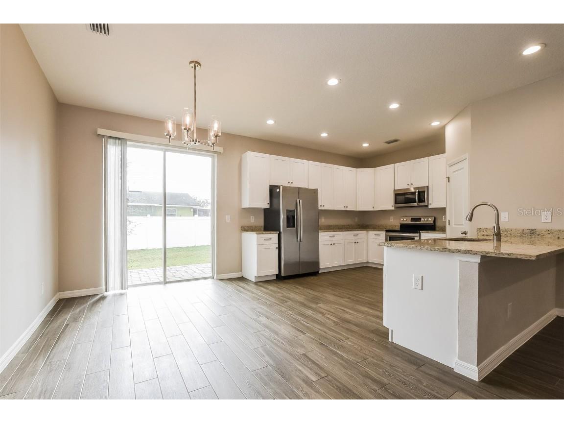 1408 E Lakeview Avenue Eustis FL 32726 O6368203 image6