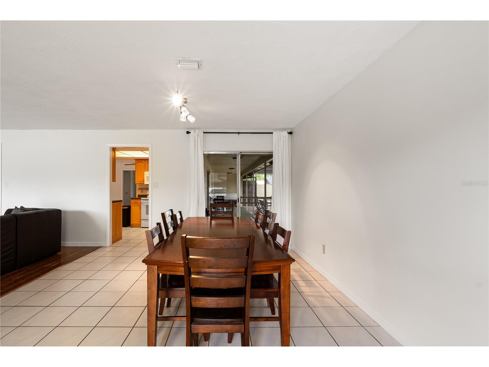 1408 Magellan Circle #103 Orlando FL 32818 P4938959 image26