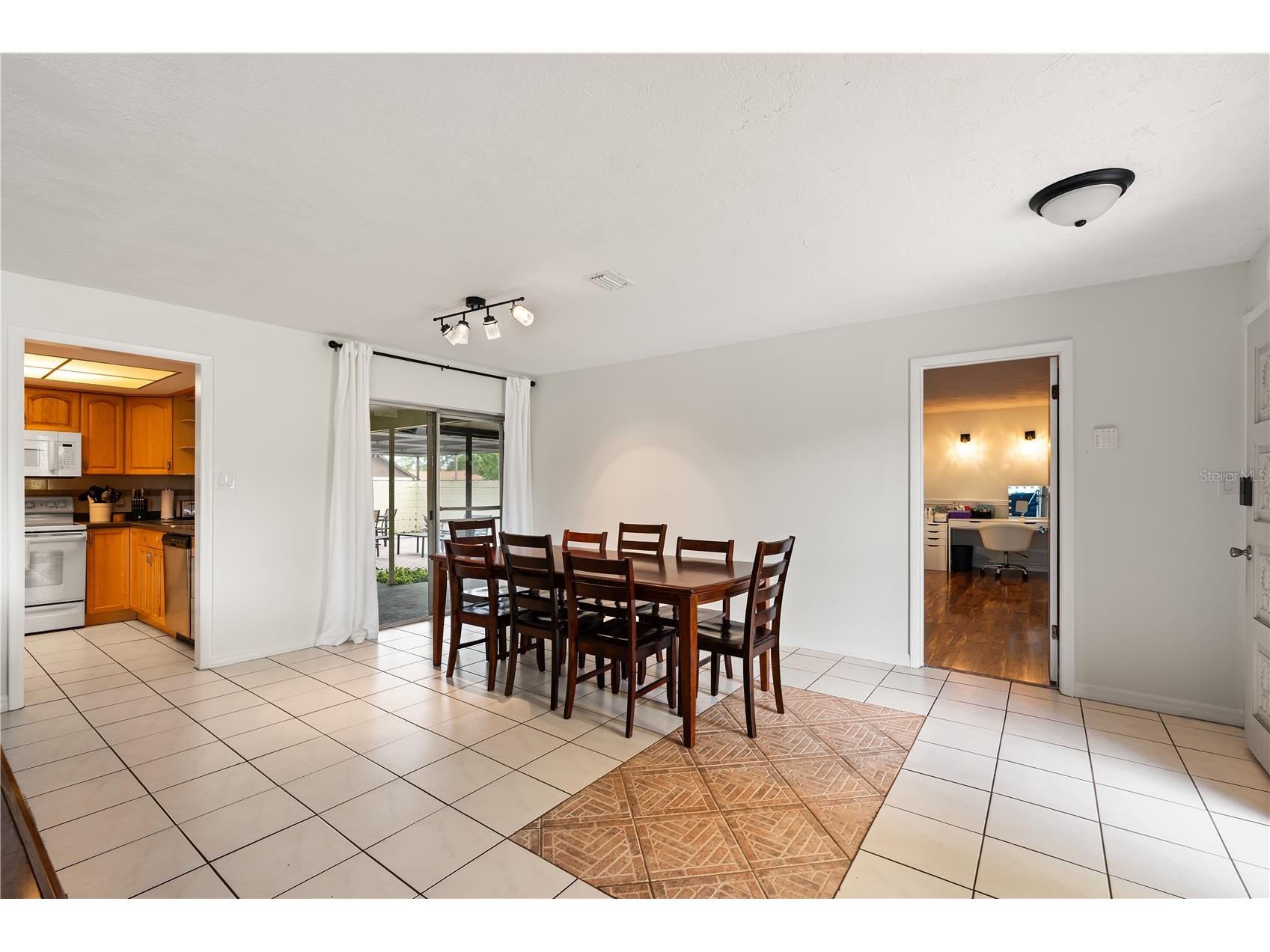 1408 Magellan Circle #103 Orlando FL 32818 P4938959 image27