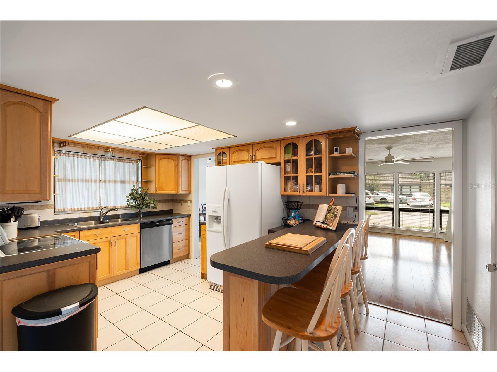 1408 Magellan Circle #103 Orlando FL 32818 P4938959 image35