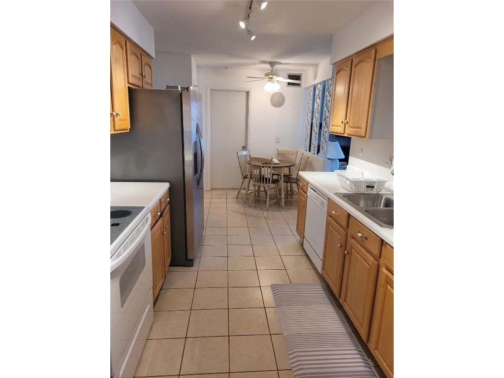 1408 Nashua Circle Sun City Center FL 33573 TB8415620 image13