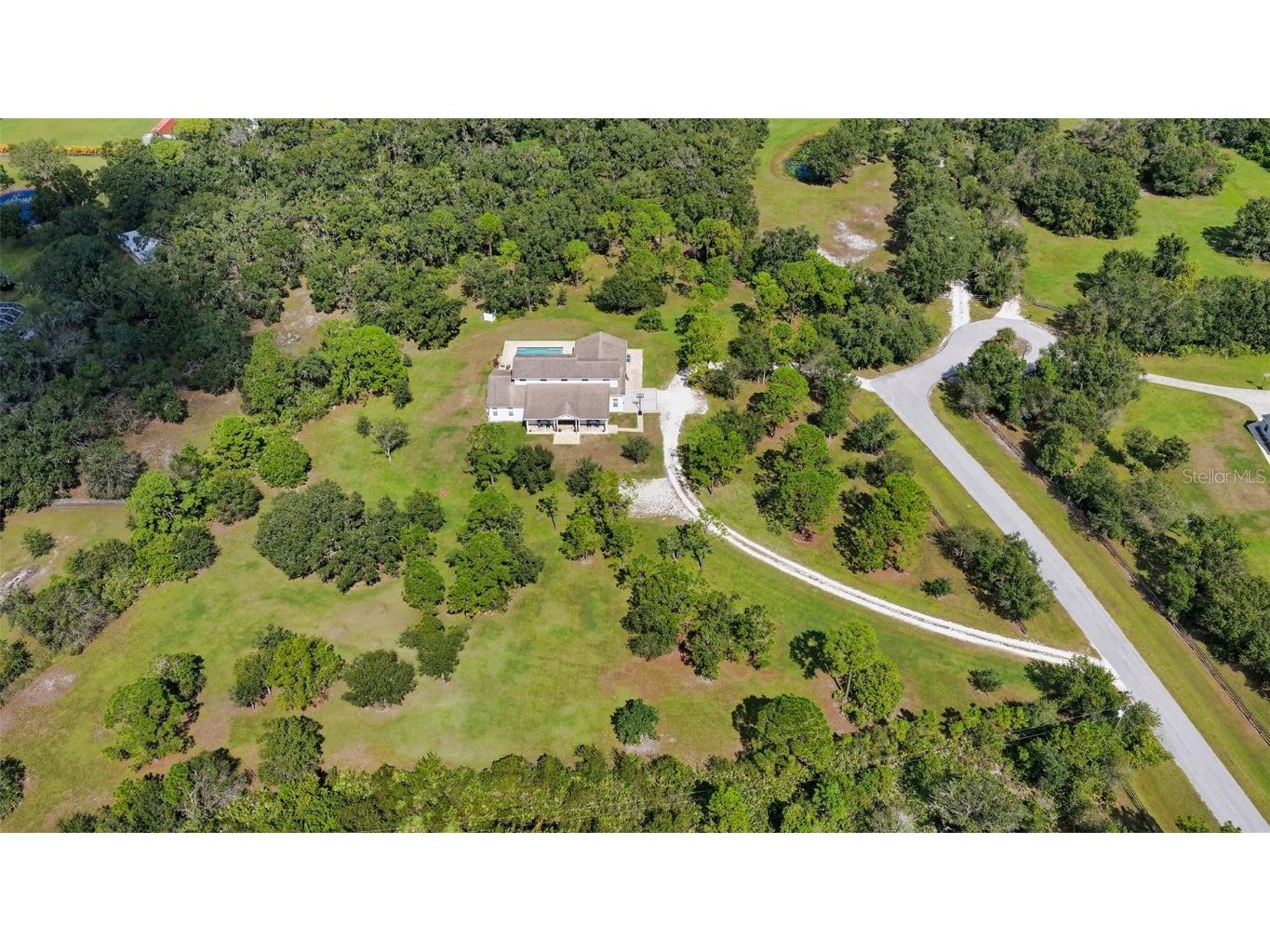 1408 Oak Hammock Road Sarasota FL 34240 A4669875 image2