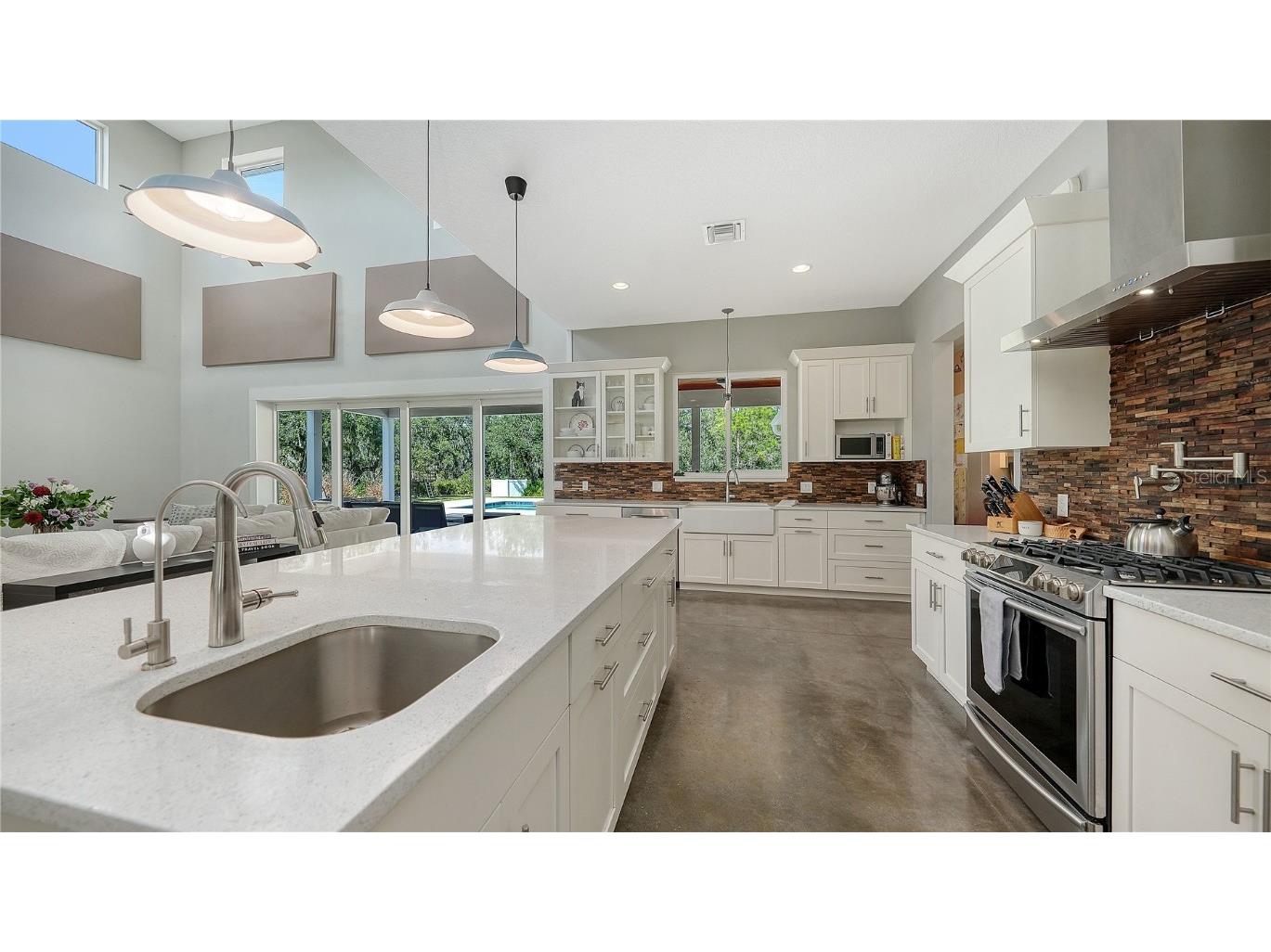 1408 Oak Hammock Road Sarasota FL 34240 A4669875 image22