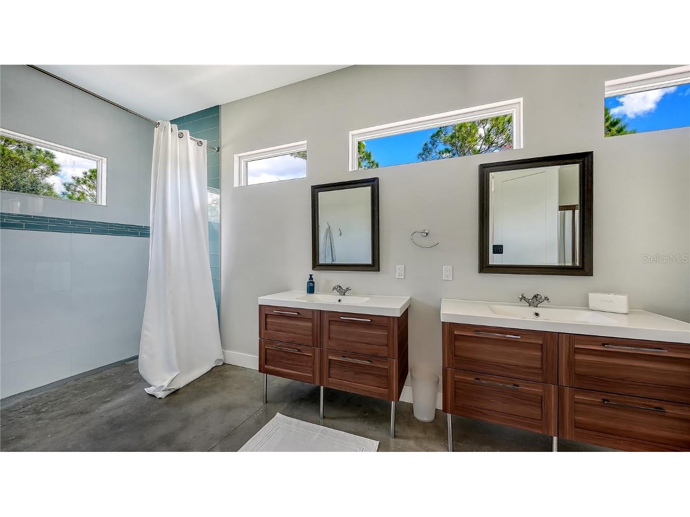 1408 Oak Hammock Road Sarasota FL 34240 A4669875 image30