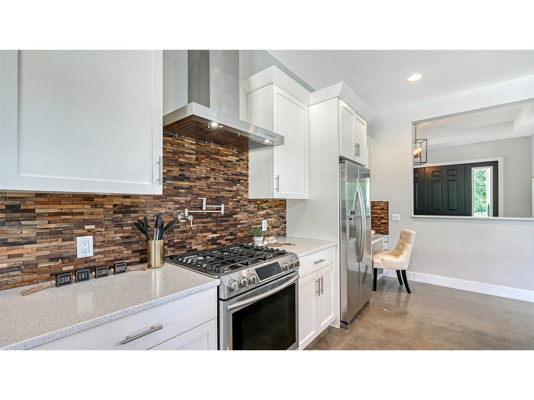 1408 Oak Hammock Road Sarasota FL 34240 A4697103 image15