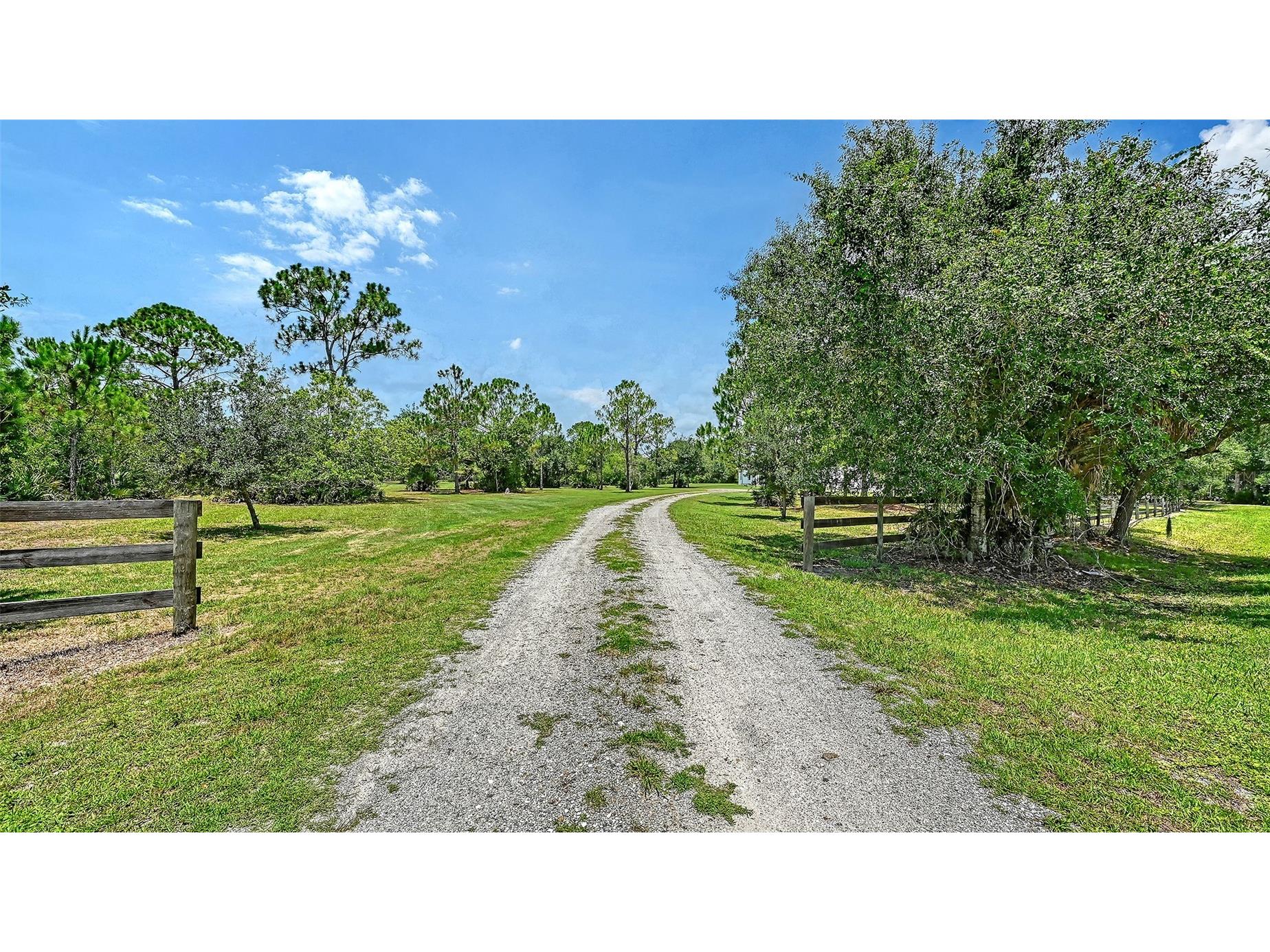 1408 Oak Hammock Road Sarasota FL 34240 A4697103 image36