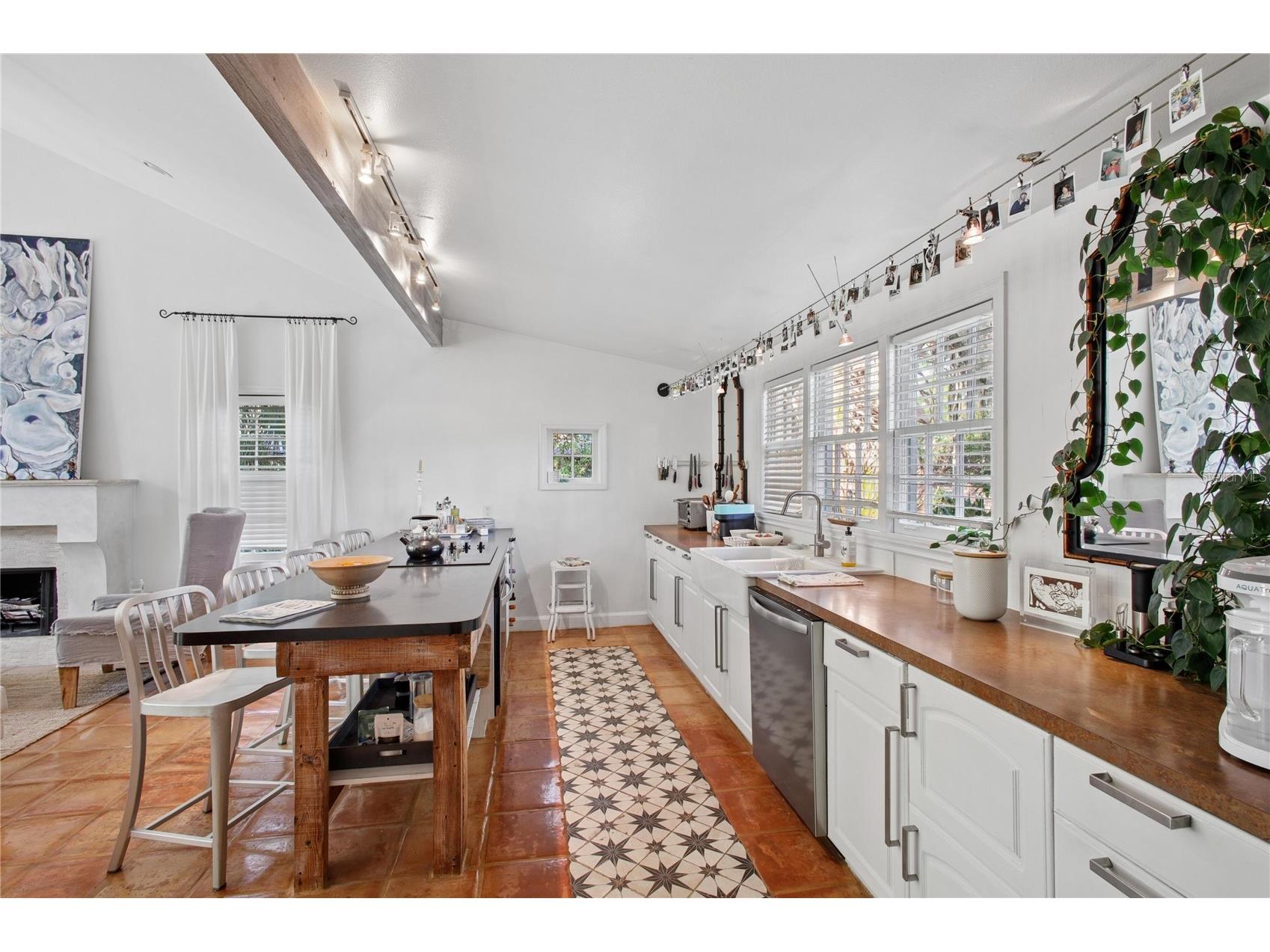 1408 Oakley Street Orlando FL 32806 O6393559 image30