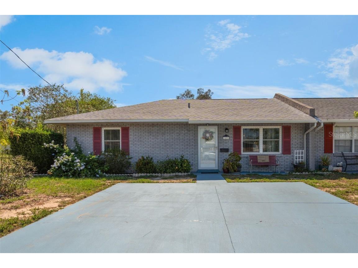 1408 Thousand Roses Drive S Lake Wales FL 33853 P4934839 image1