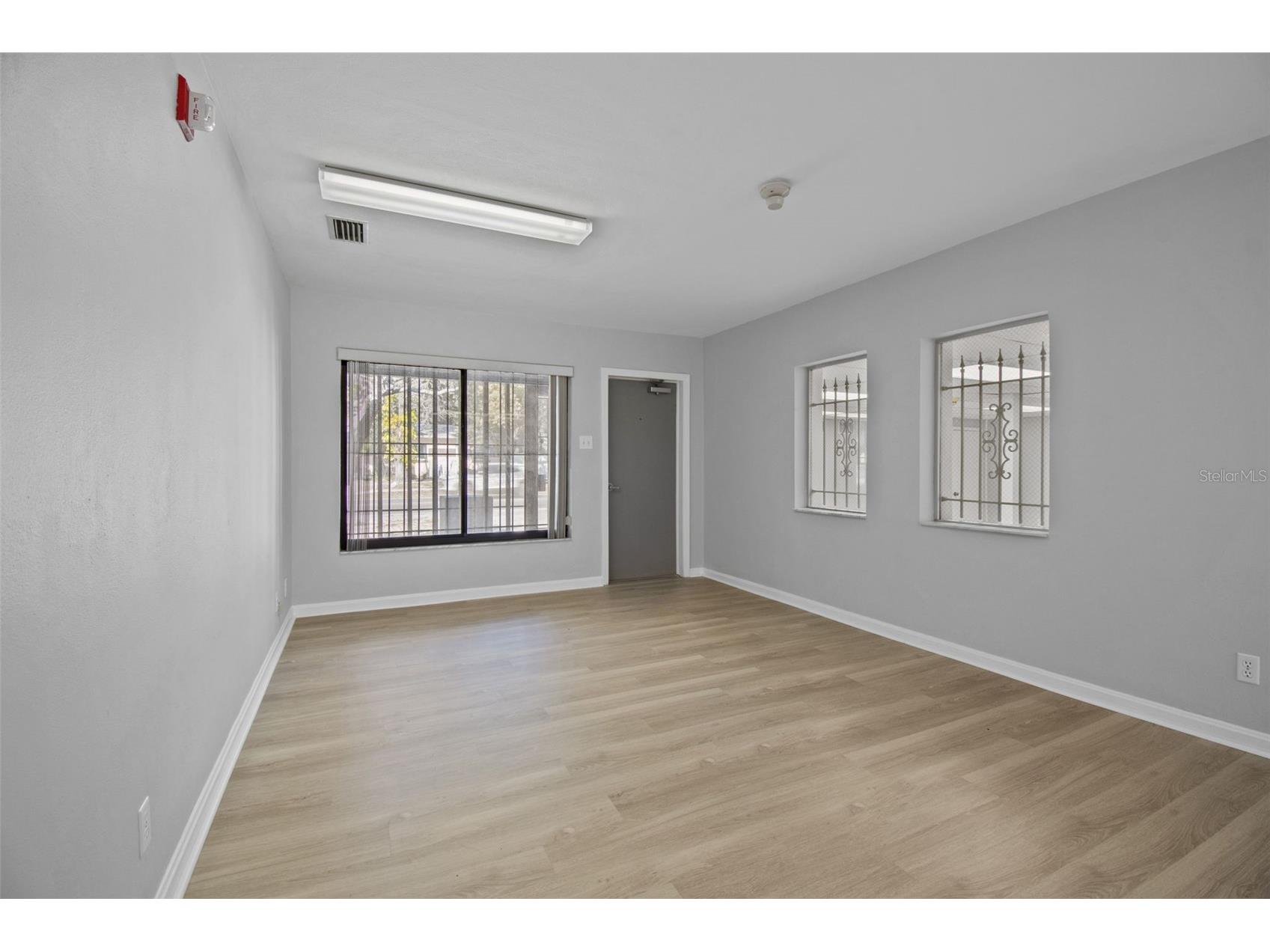 1408 W Linebaugh Avenue Tampa FL 33612 TB8474736 image6