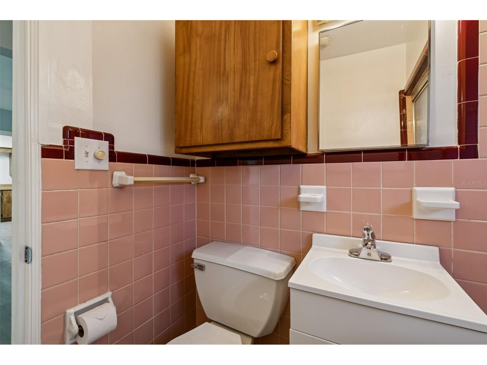 1408 W Linebaugh Avenue Tampa FL 33612 TB8474736 image9