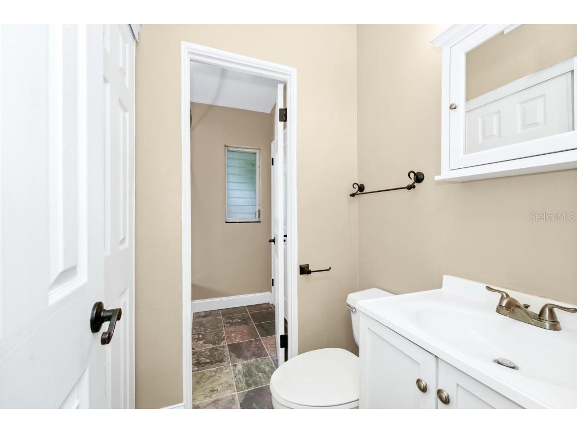 1408 Watts Avenue Orlando FL 32809 O6309164 image33