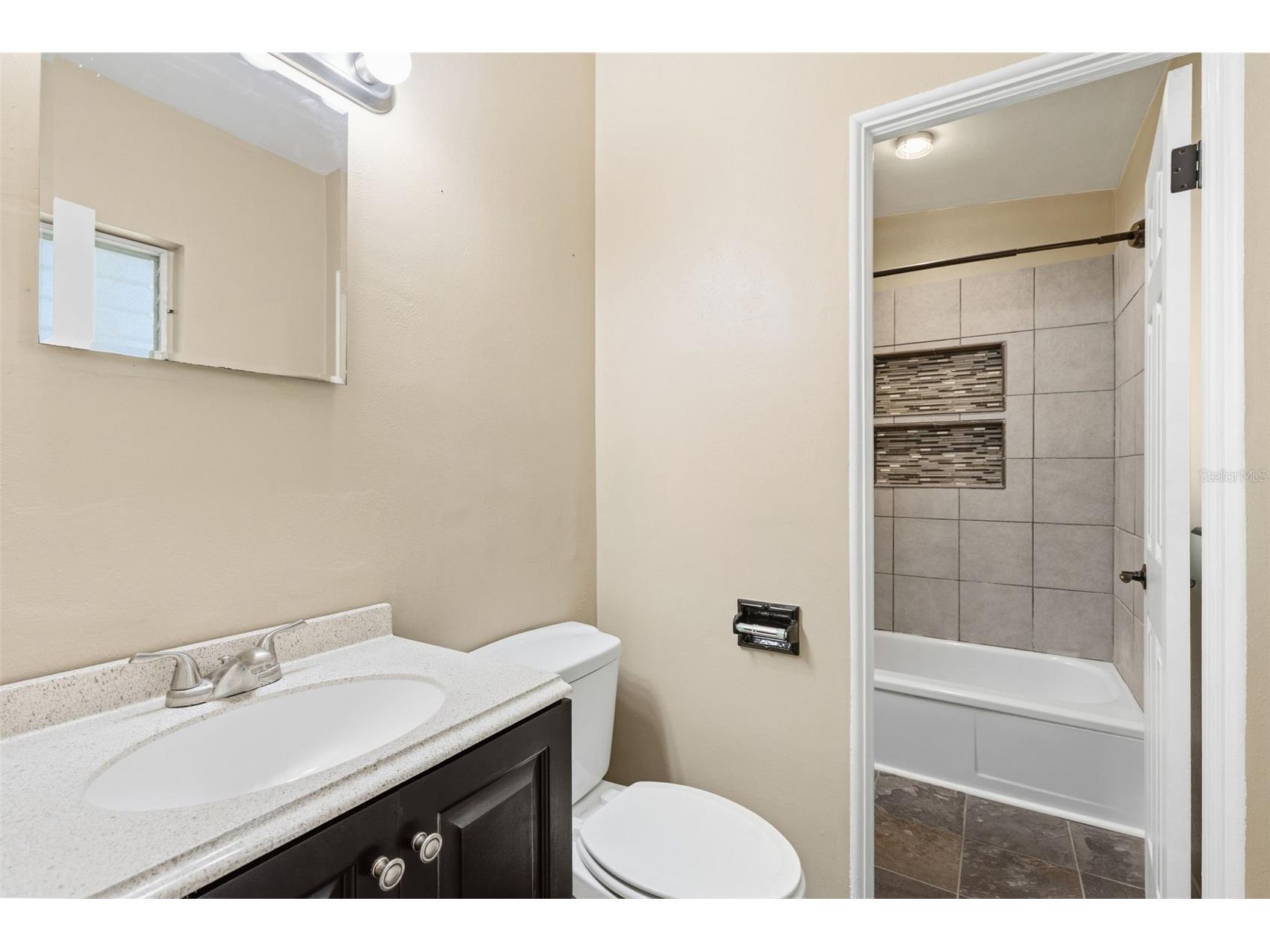 1408 Watts Avenue Orlando FL 32809 O6418488 image16