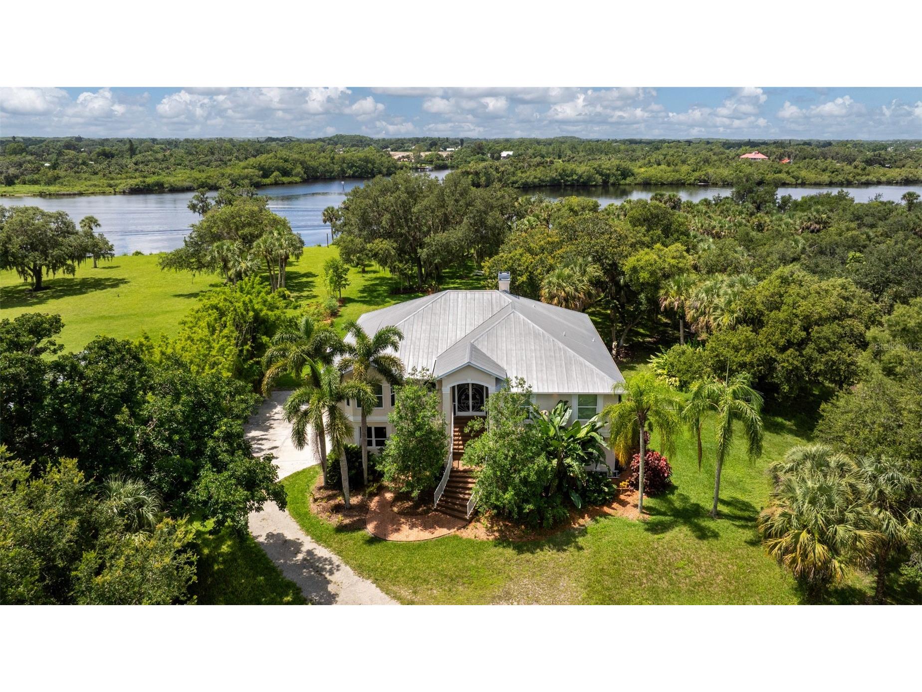 14080 Duke Highway Alva FL 33920 A4659348 image1