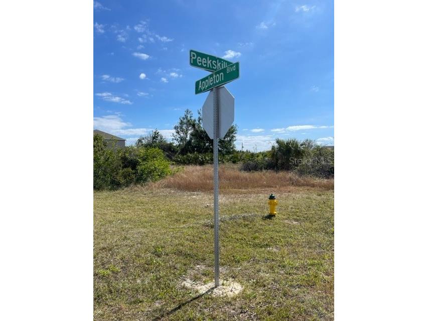 14087 Appleton Boulevard Port Charlotte FL 33981 N6125285 image1