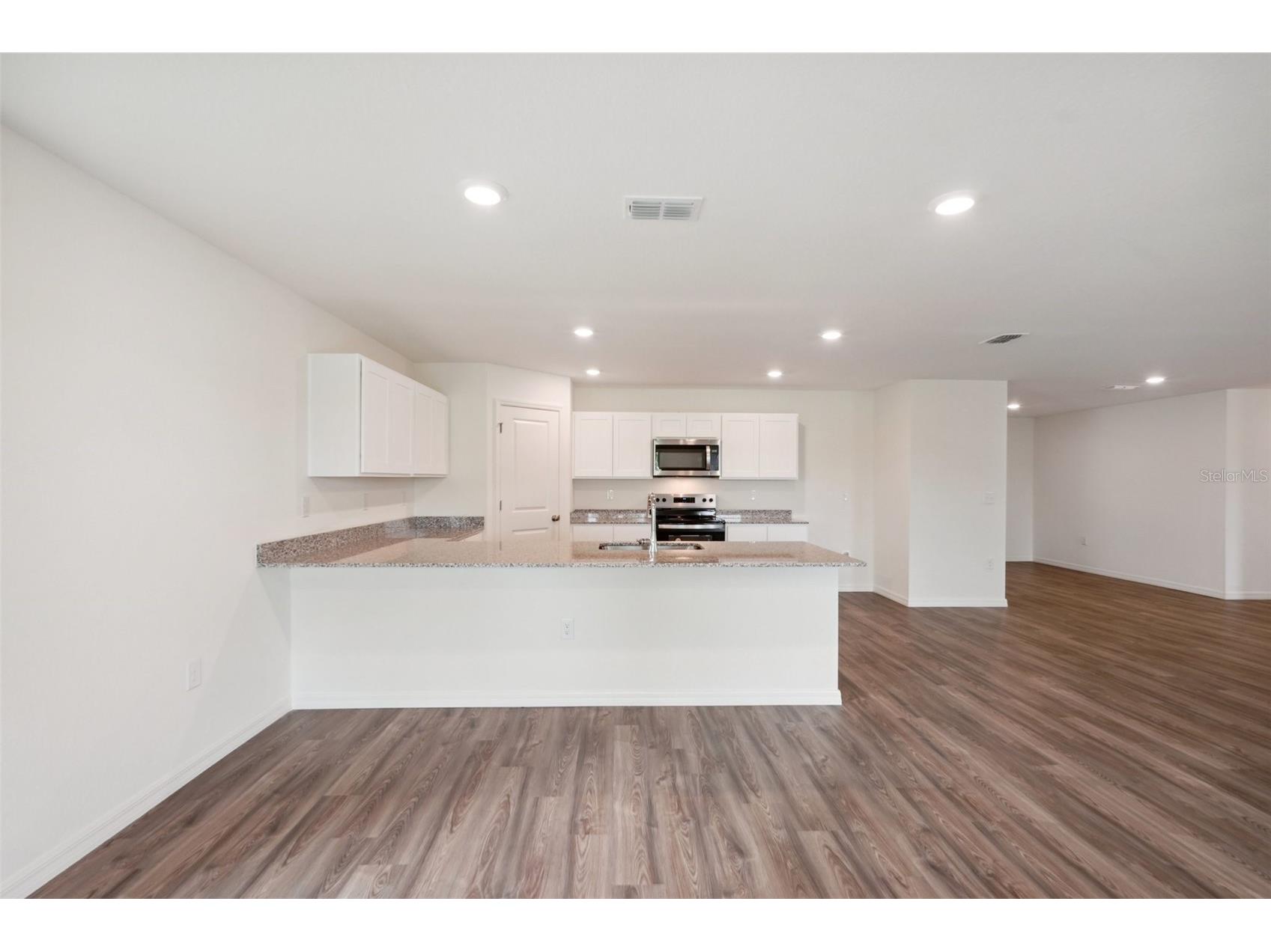 14089 Eastern Phoebe Road Weeki Wachee FL 34614 C7527169 image5