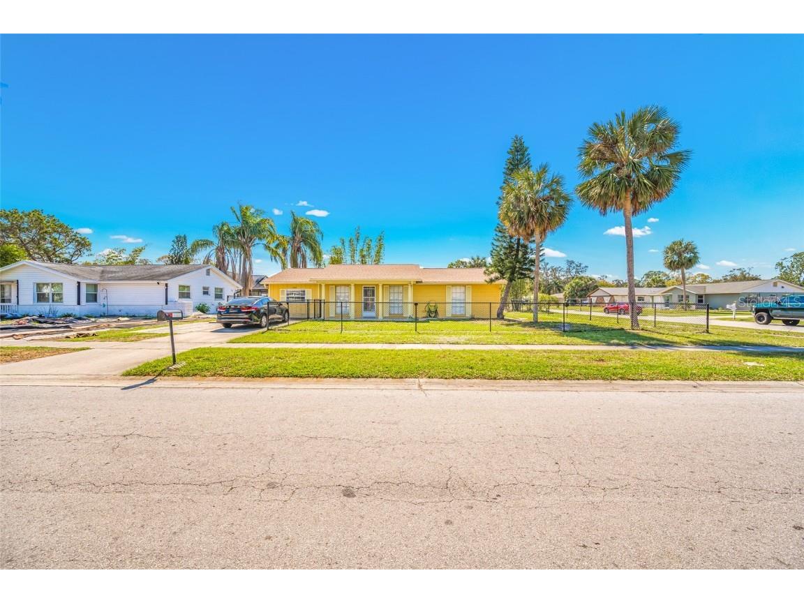 1409 Castleworks Lane Tarpon Springs FL 34689 TB8355538 image1