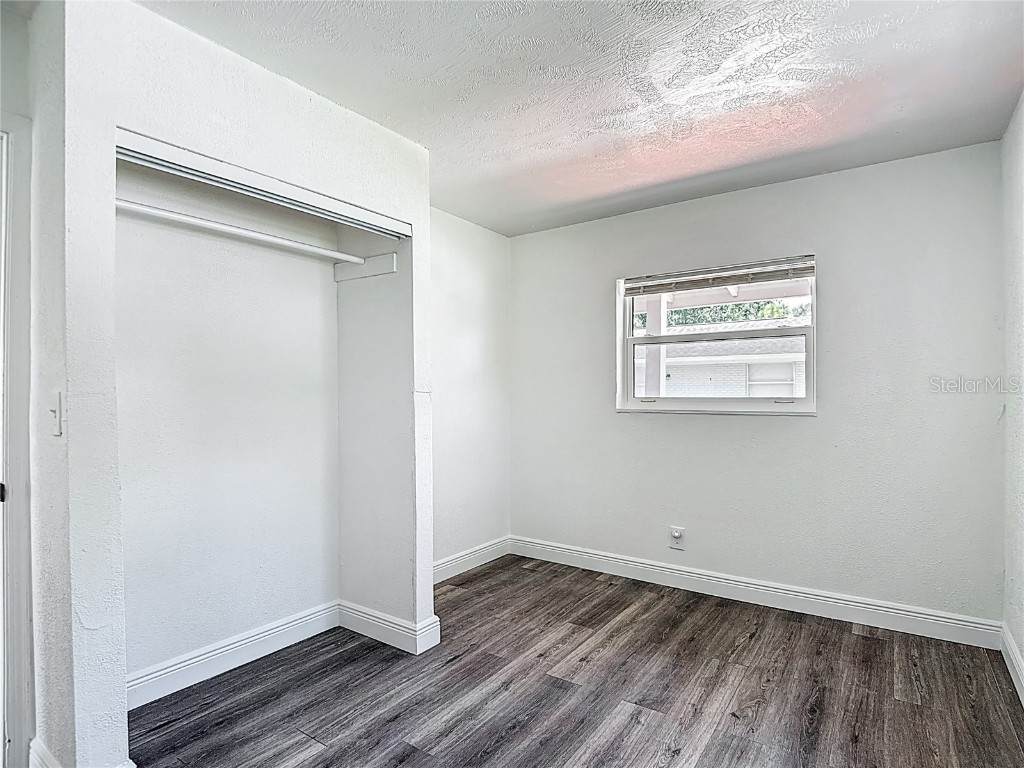 1409 College Park Lane Tampa FL 33612 A4658708 image11