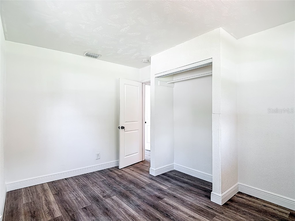 1409 College Park Lane Tampa FL 33612 A4658708 image12