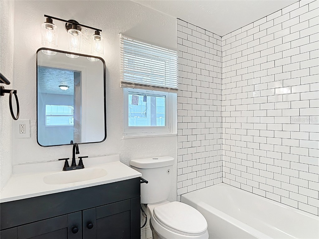 1409 College Park Lane Tampa FL 33612 A4658708 image7