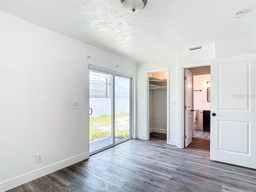 1409 College Park Lane Tampa FL 33612 A4658767 image12