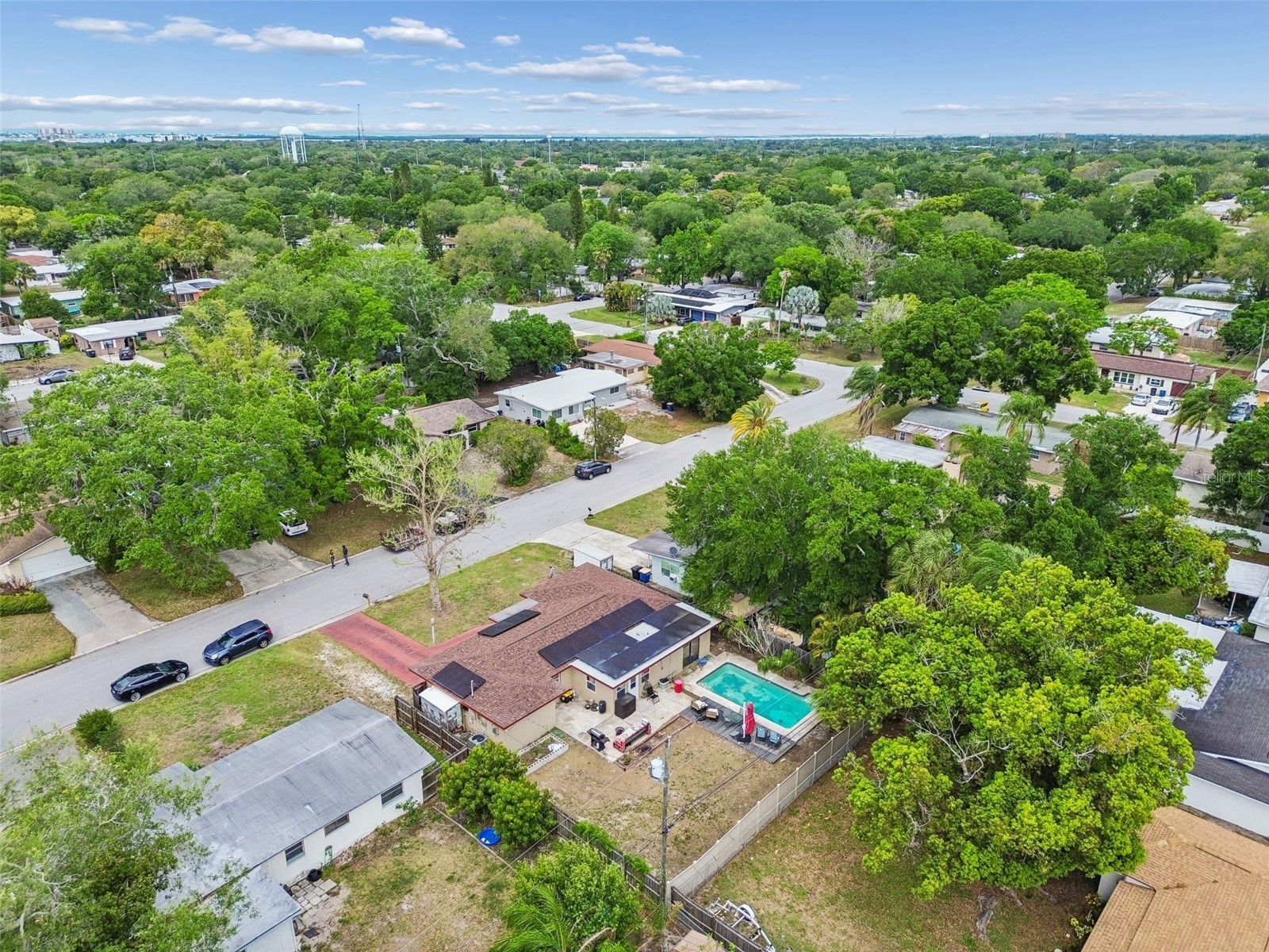 1409 Nelson Avenue Clearwater FL 33755 TB8488195 image40