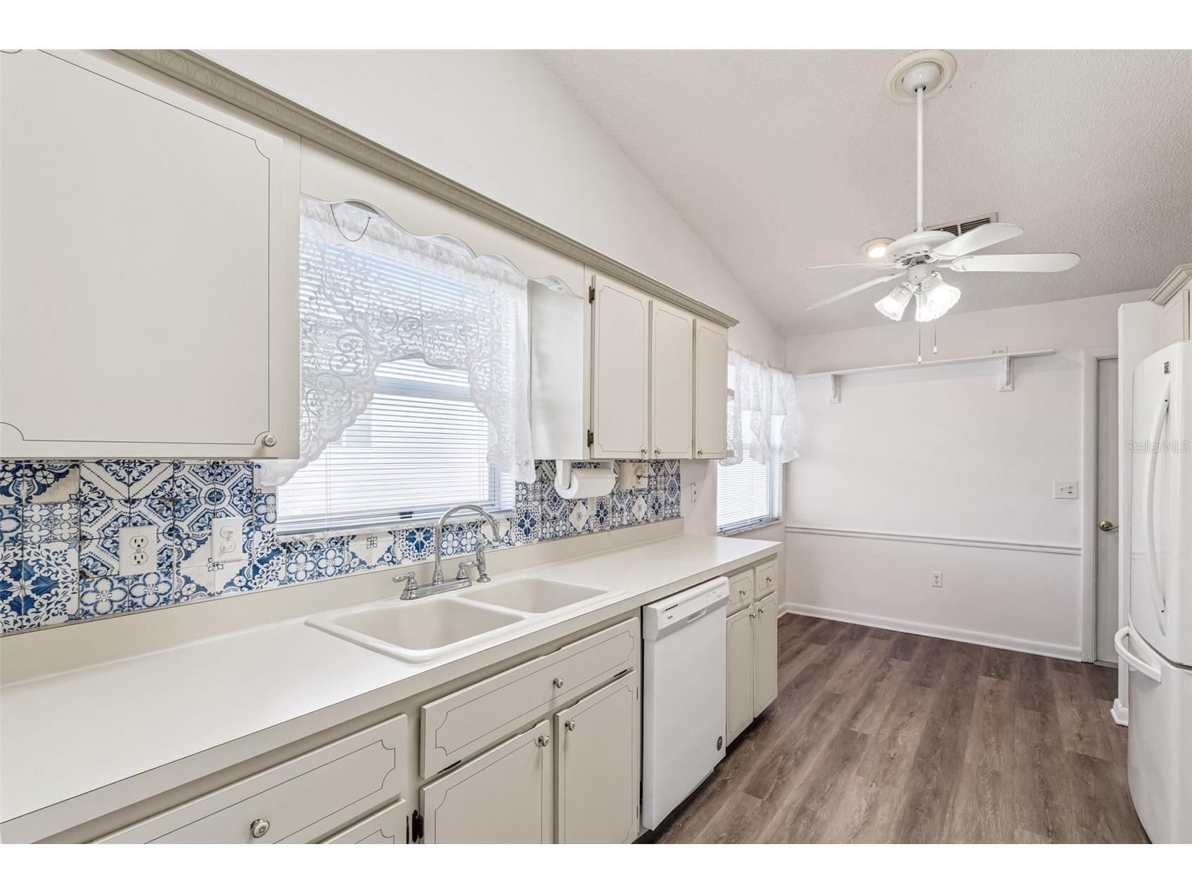 1409 New Abbey Avenue Leesburg FL 34788 S5141380 image13