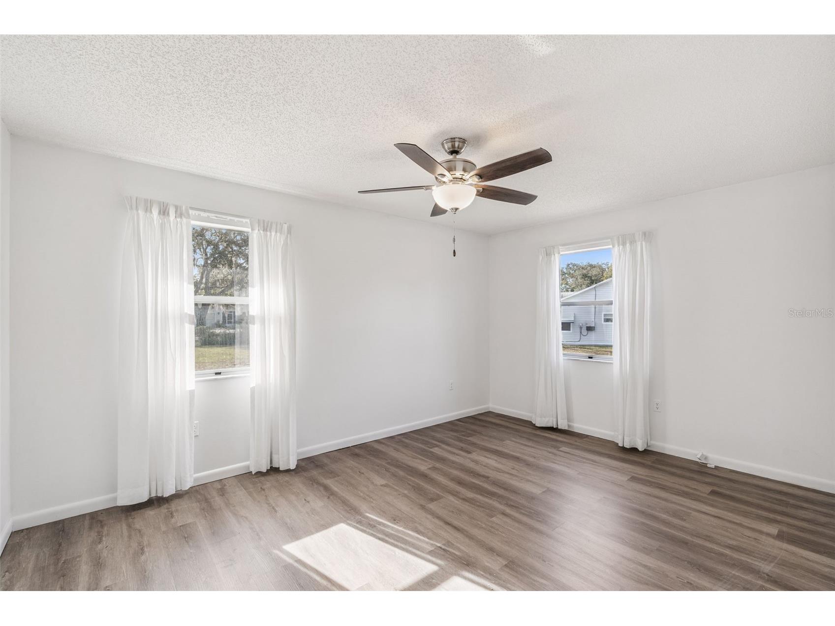 1409 New Abbey Avenue Leesburg FL 34788 S5141380 image16