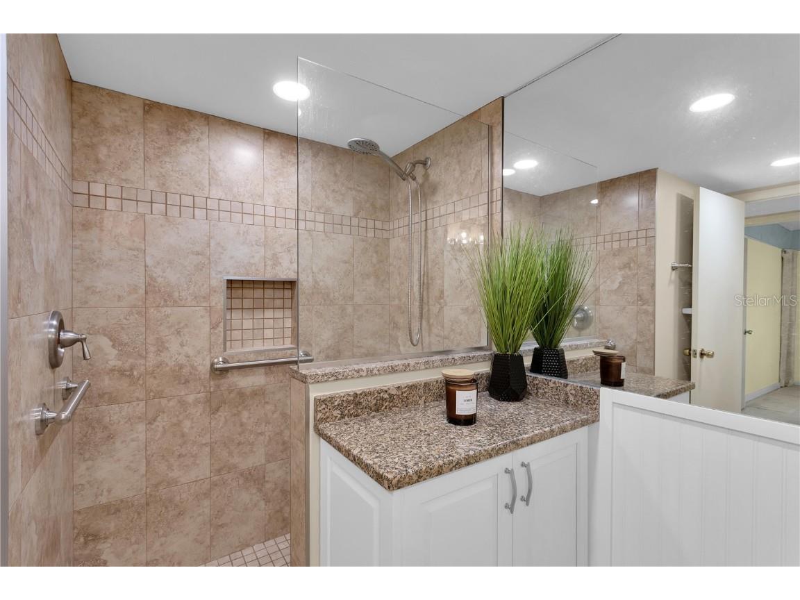 1409 SE 46th Lane #105 Cape Coral FL 33904 A4658541 image46